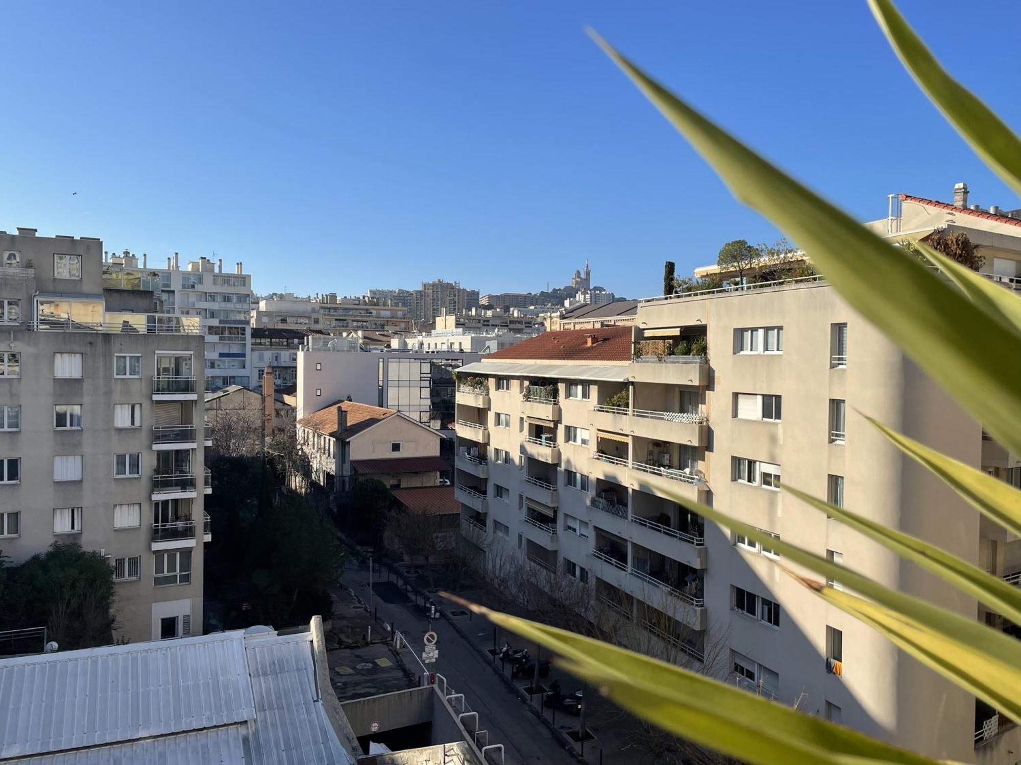 Spacieux - Vue Notre Dame De La Garde - Terrasse - Wifi * Marseilles